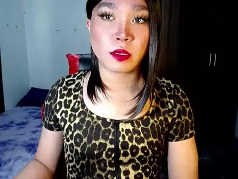 Urassiansweetcummer from StripChat is Freechat
