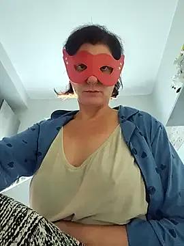 Vagabondainnamorata from StripChat is Freechat