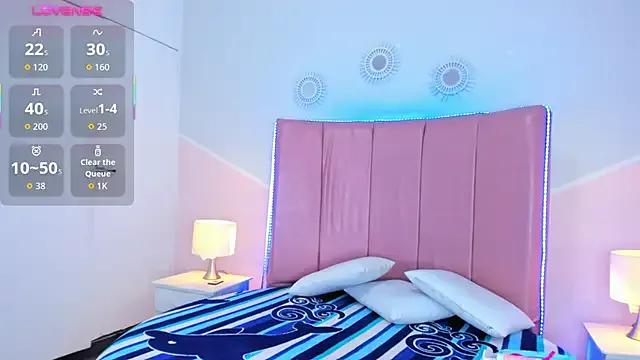 valen_rouse from StripChat is Freechat