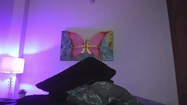 valentina_king18 from StripChat is Freechat