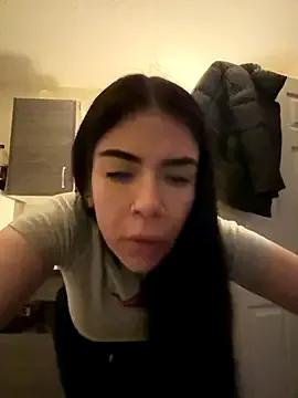 valentinalamont from StripChat is Freechat