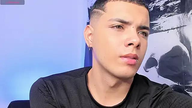 Valentino_T from StripChat is Freechat