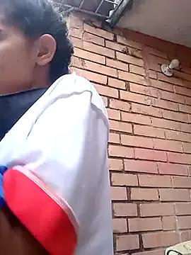 valeriaswang_Lucas from StripChat is Freechat
