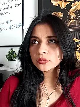 ValerieLove_ from StripChat is Freechat