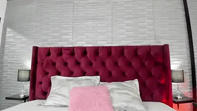 Valery_Monn from StripChat is Freechat