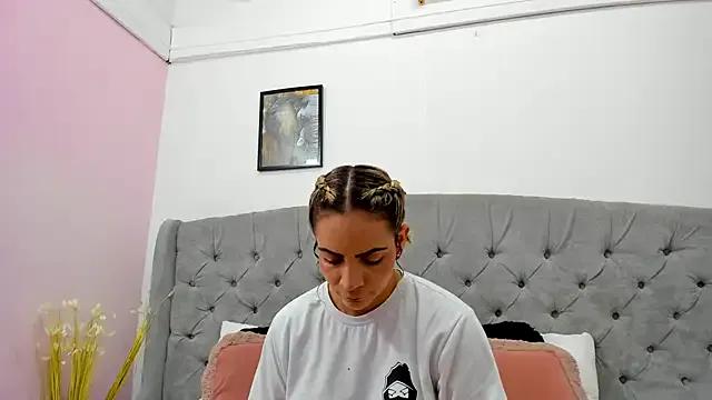 Checkout girls naked models with similar nickname. Cute sexy Free Models.
