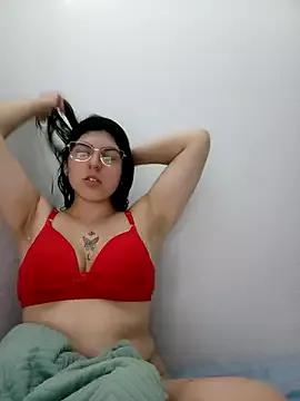vamari2025 from StripChat is Freechat