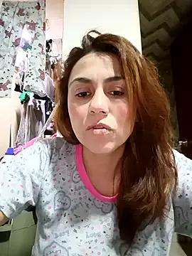 vanessa-titisM from StripChat is Freechat