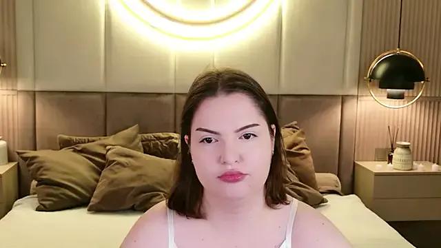 Vanessa_Rise from StripChat is Freechat