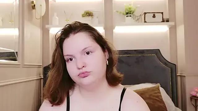Vanessa_Rise from StripChat is Freechat
