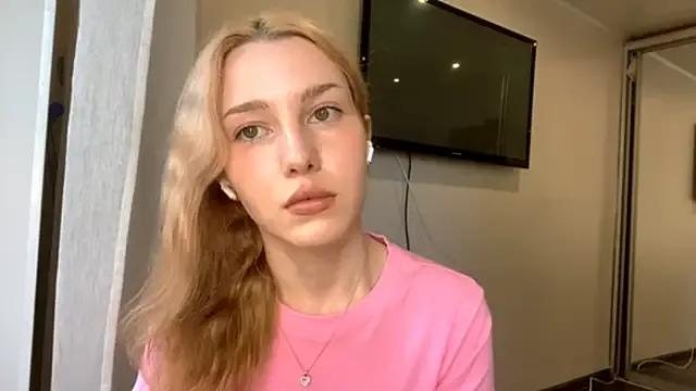Checkout girls naked models with similar nickname. Cute sexy Free Models.