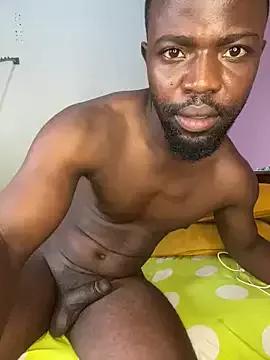 vannycov from StripChat is Freechat
