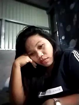 Veeluna16 from StripChat