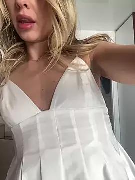 VelvetVabe from StripChat