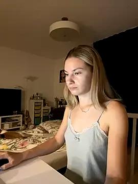 VelvetVixen_ from StripChat