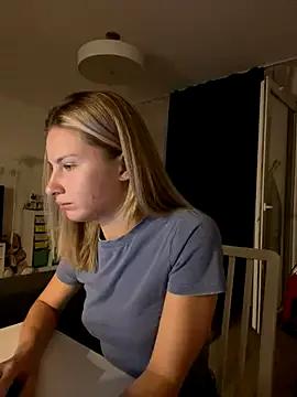 VelvetVixen_ from StripChat