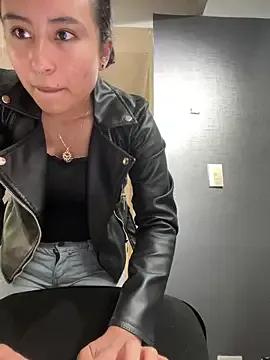 Venus_Rivers from StripChat is Freechat