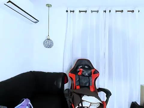 Venus_velvett from StripChat is Freechat