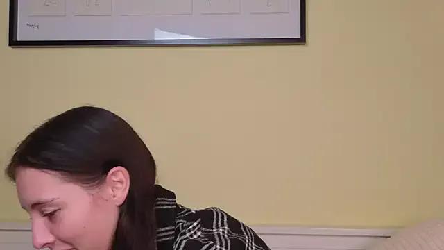 VernaWylie from StripChat is Freechat