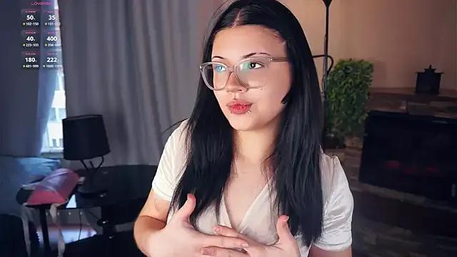 VerniceEngelking from StripChat is Freechat