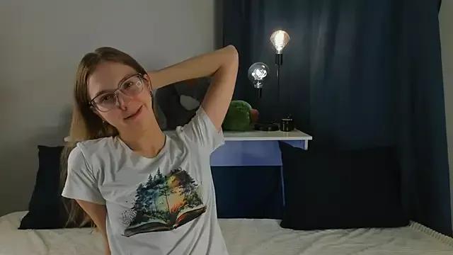 VeronaGlascock from StripChat is Freechat
