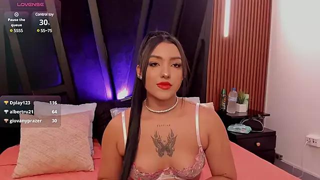 Veronicaa_Rosse_ from StripChat is Freechat