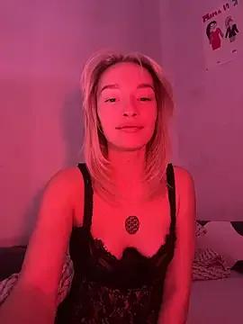 versediamond from StripChat is Freechat