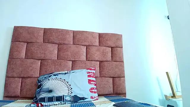 very_slut from StripChat is Freechat