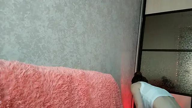 VETT_KITTY from StripChat is Freechat