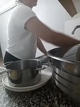 Vezettii from StripChat is Freechat