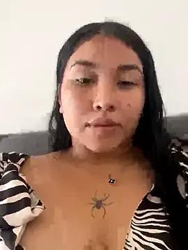 Vickybon from StripChat is Freechat