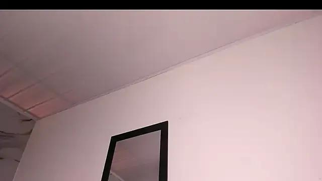 Vickyfox_ from StripChat is Freechat