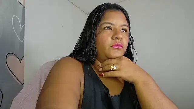 victoris from StripChat is Freechat