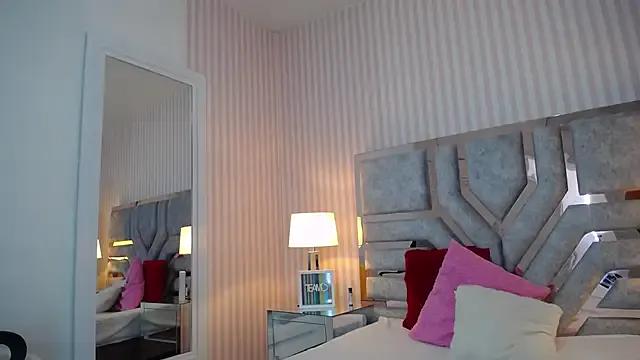 ViictoriaJones_ from StripChat is Freechat