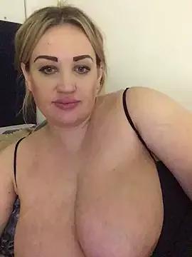 VikiiStoun from StripChat
