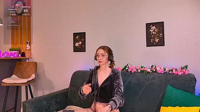 Vikki_wyye from StripChat