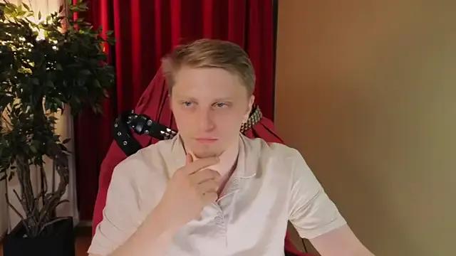 Vincent_Hardman from StripChat is Freechat