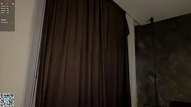 VincenzaGarigliano from StripChat is Freechat