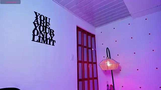 Violet-Storm- from StripChat is Freechat