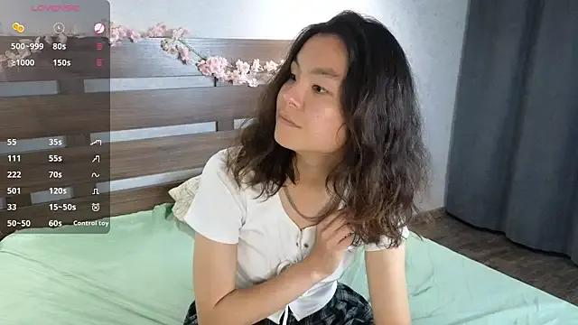 VioletBrewer from StripChat is Freechat