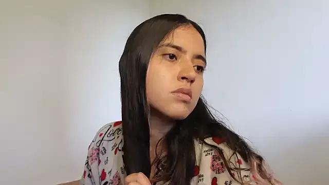 ViolettaSummer from StripChat is Freechat