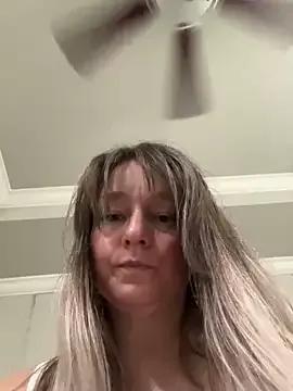 Vivian_MayXxX from StripChat