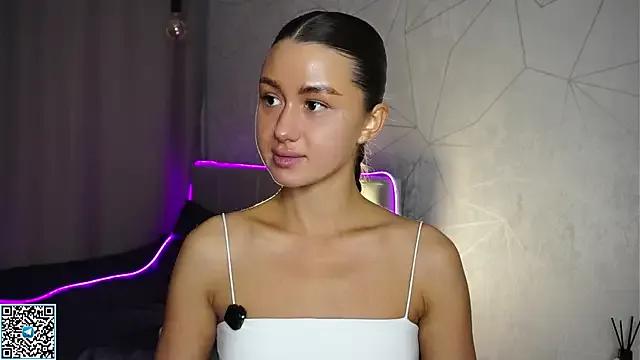 vvillywonka from StripChat is Freechat