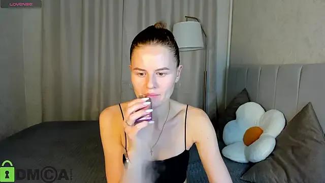Checkout girls naked models with similar nickname. Cute sexy Free Models.