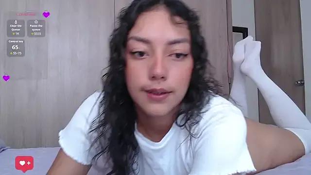 WendySuns_ from StripChat is Freechat