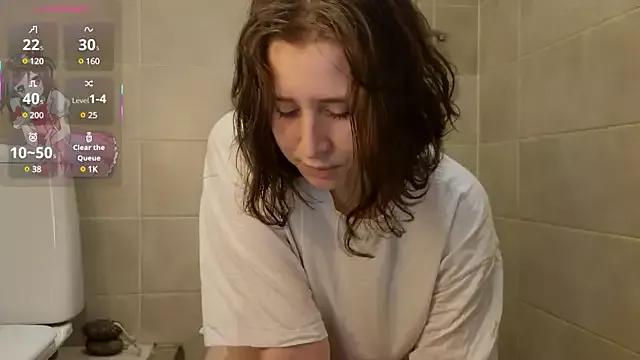 whatamarrie from StripChat is Freechat