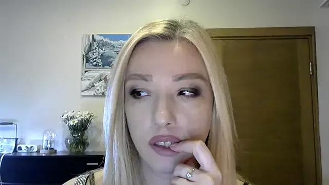 Wild_Silk_Desire from StripChat is Freechat