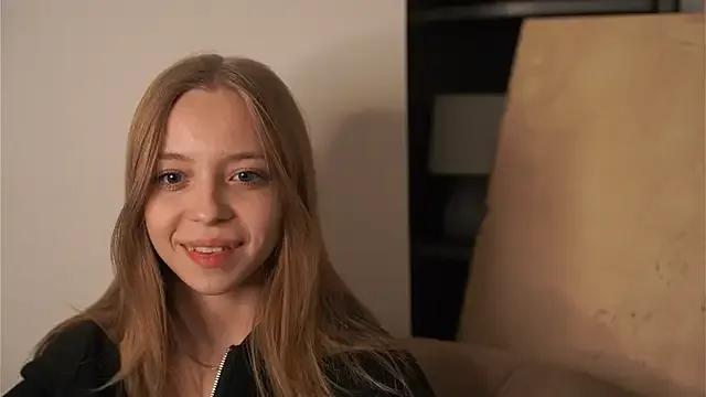 WillaHowkins from StripChat is Freechat