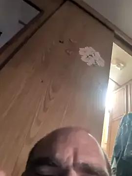 WilldoPita from StripChat is Freechat