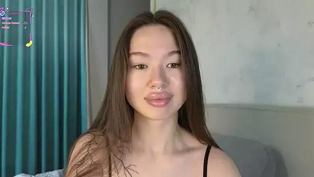WilonaBow from StripChat is Freechat